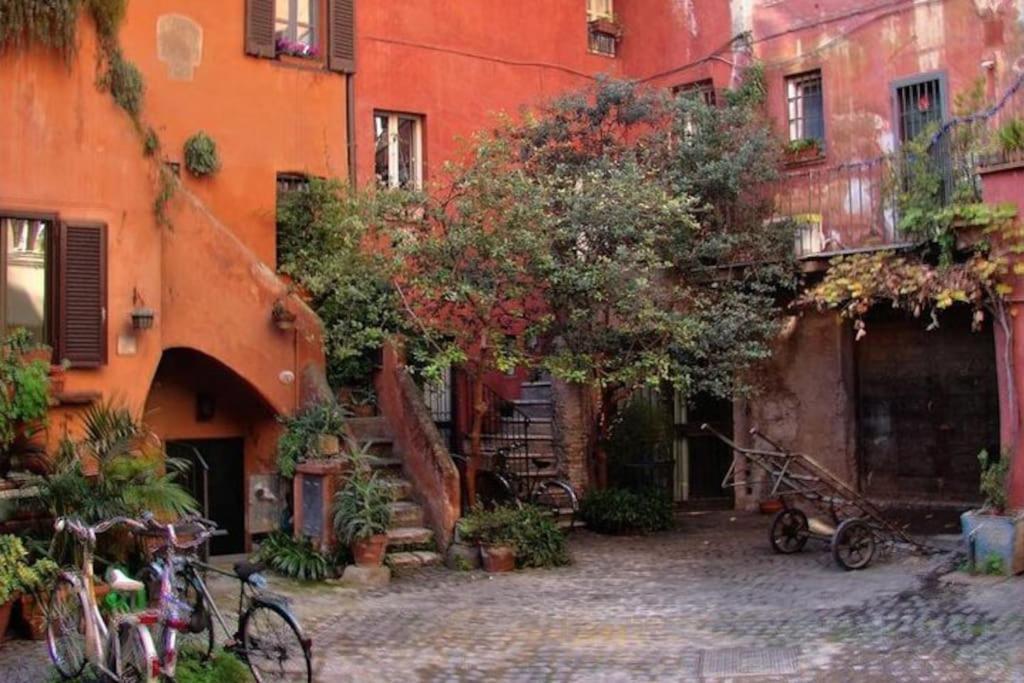 Trastevere Vatican Luxury 5 Stars Apartment