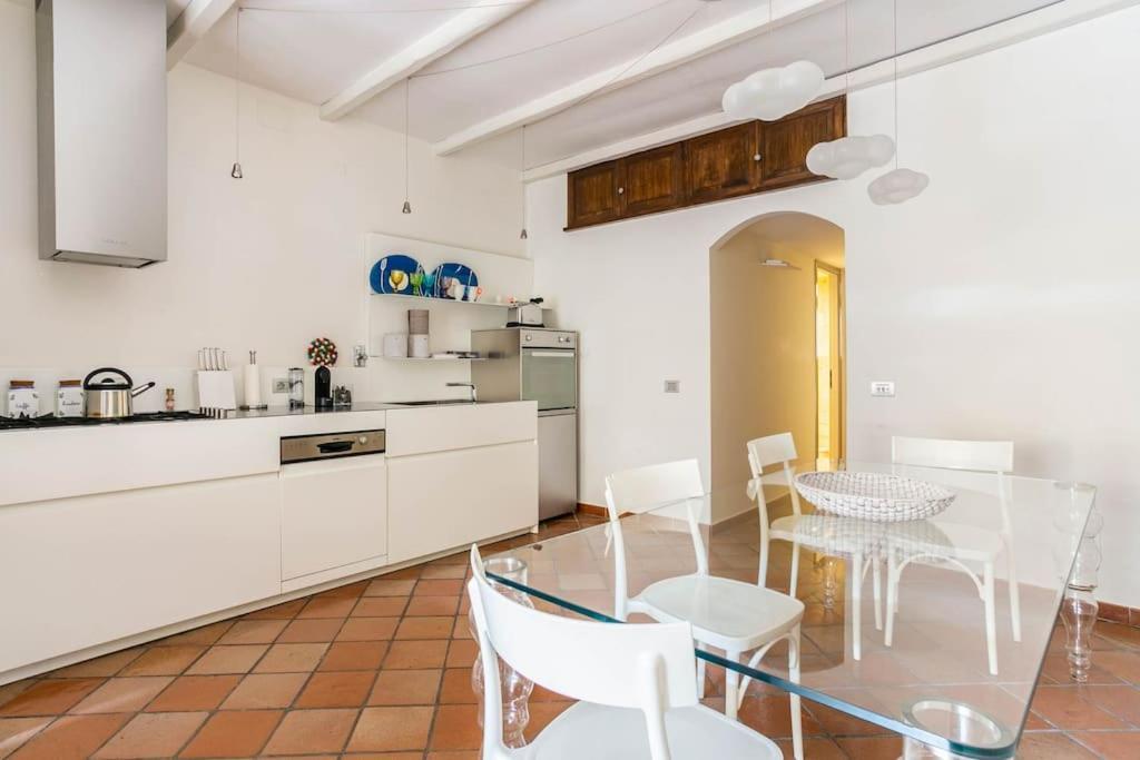 Apartment Trastevere Vatican Luxury 5 Stars Rome